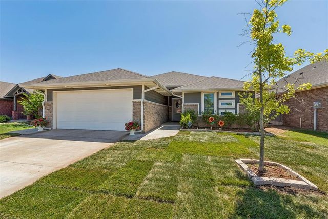 9216 NW 91st Street, Yukon, OK 73099