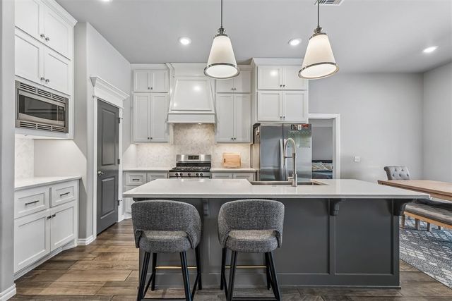 9216 NW 91st Street, Yukon, OK 73099