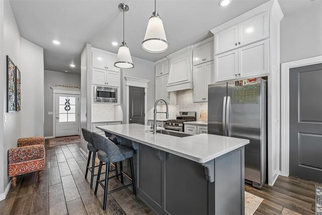 9216 NW 91st Street, Yukon, OK 73099