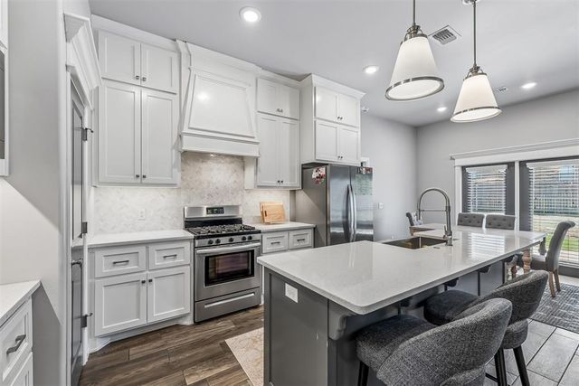 9216 NW 91st Street, Yukon, OK 73099