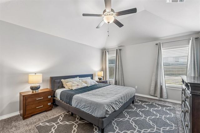 9216 NW 91st Street, Yukon, OK 73099