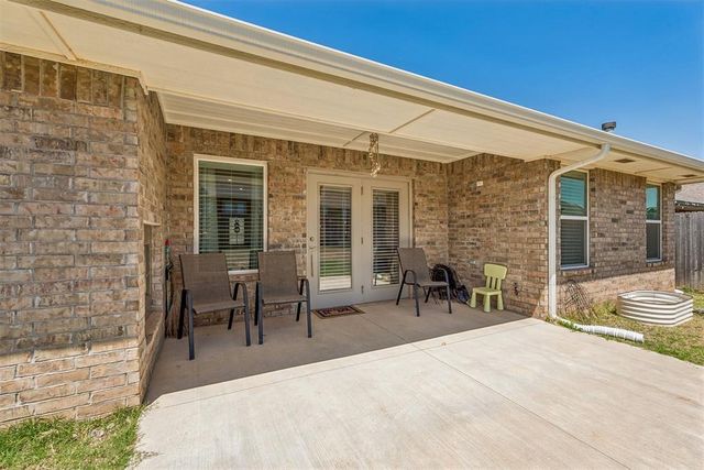 9216 NW 91st Street, Yukon, OK 73099