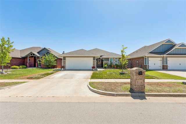 9216 NW 91st Street, Yukon, OK 73099