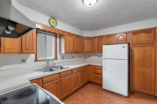 6243 Iroquois Trail, Mentor, OH 44060