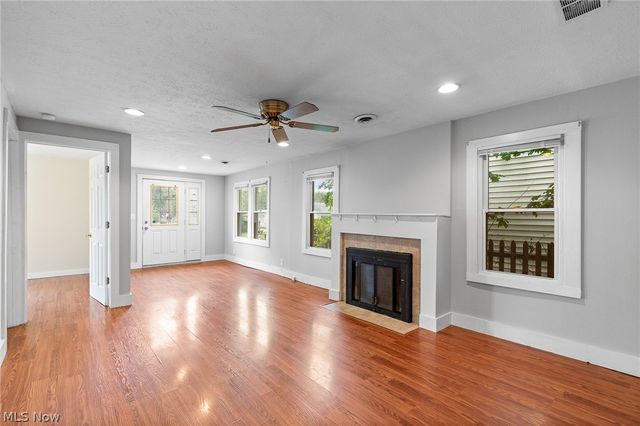 6243 Iroquois Trail, Mentor, OH 44060