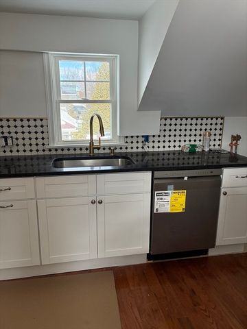 173-175 Conway, Greenfield, MA 01301