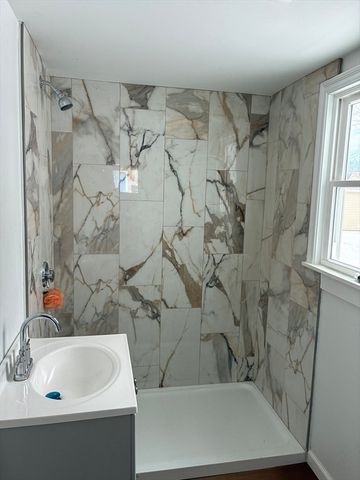 173-175 Conway, Greenfield, MA 01301