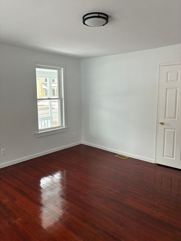 173-175 Conway, Greenfield, MA 01301