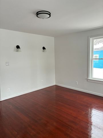 173-175 Conway, Greenfield, MA 01301