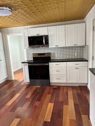 173-175 Conway, Greenfield, MA 01301