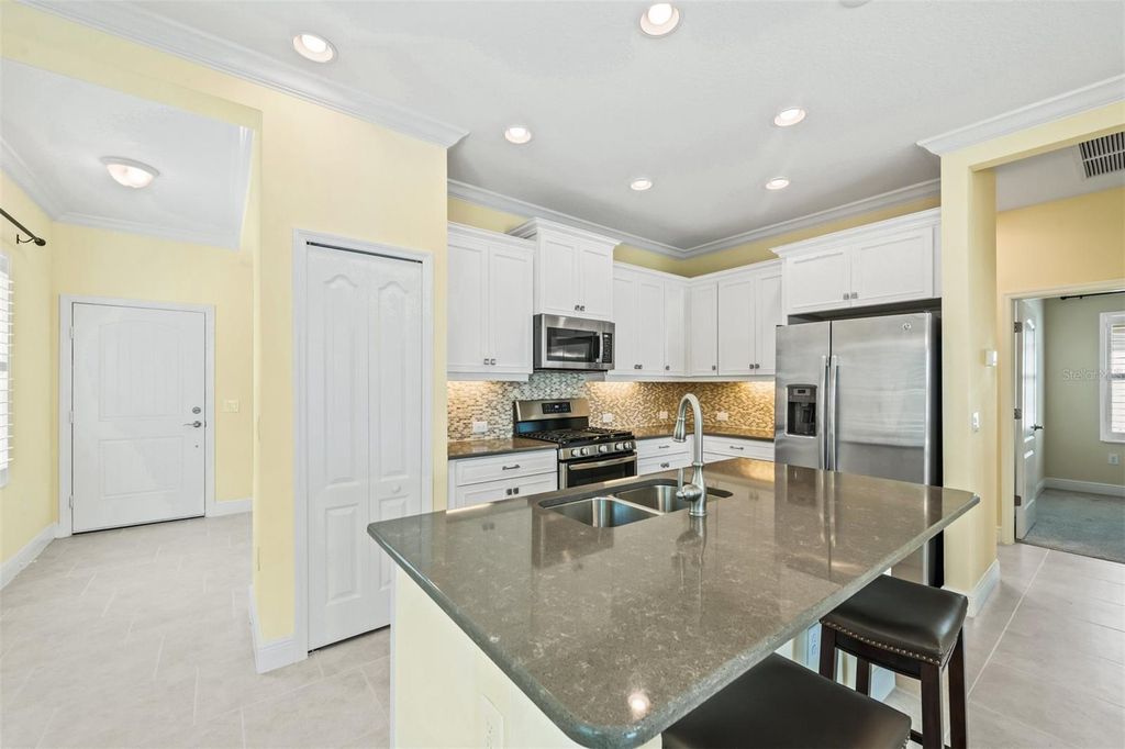 Image 14 of property listing at 243 CASSANO DRIVE, Nokomis, FL 34275