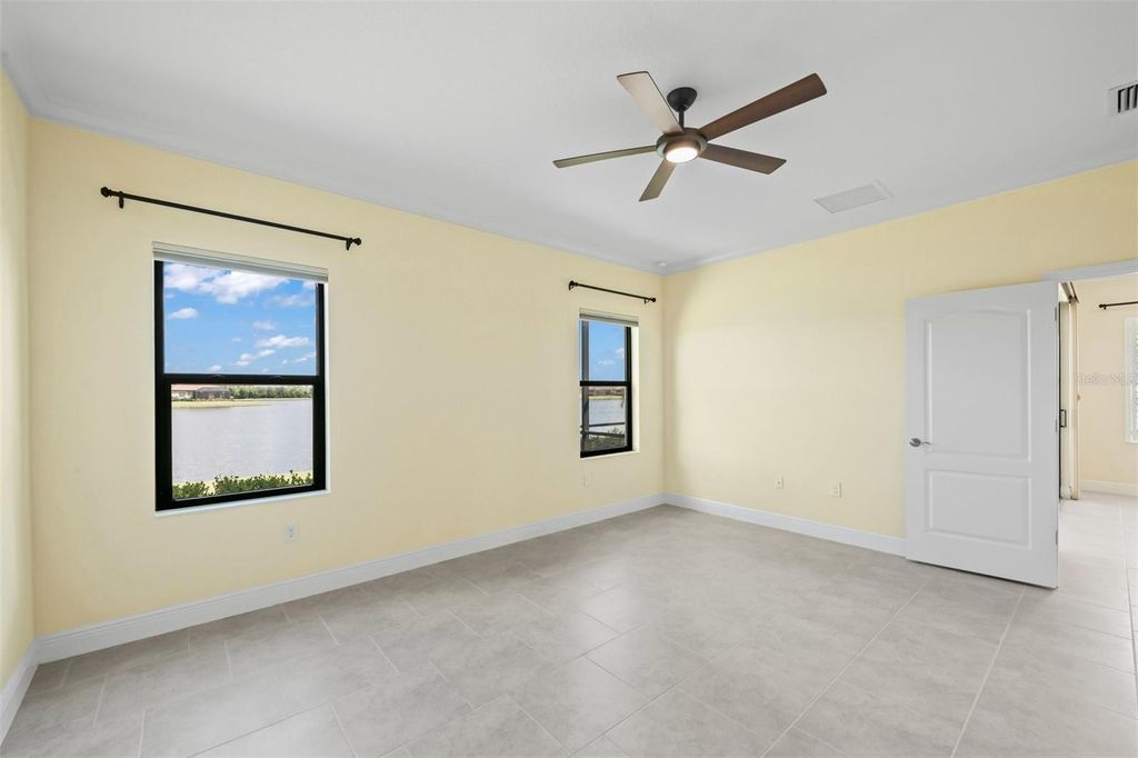 Image 19 of property listing at 243 CASSANO DRIVE, Nokomis, FL 34275