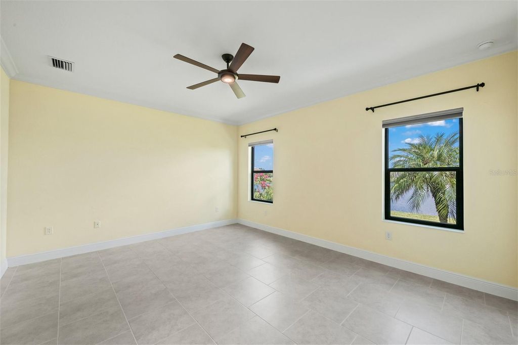 Image 20 of property listing at 243 CASSANO DRIVE, Nokomis, FL 34275