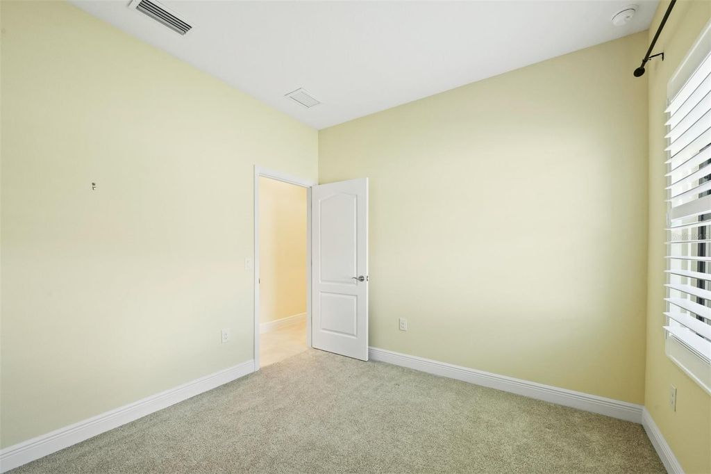 Image 26 of property listing at 243 CASSANO DRIVE, Nokomis, FL 34275