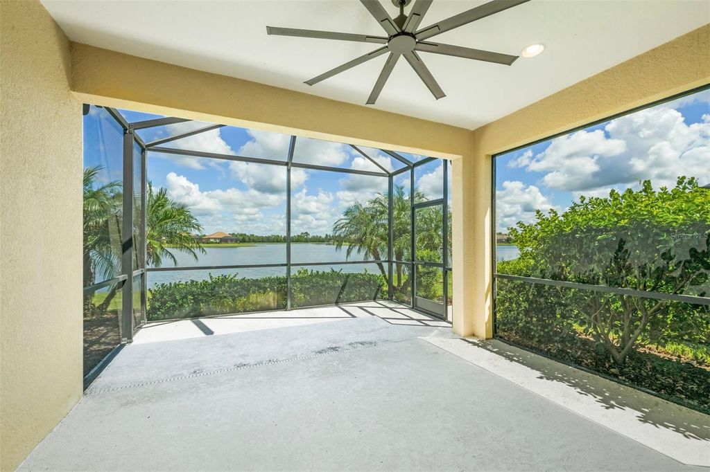 Image 31 of property listing at 243 CASSANO DRIVE, Nokomis, FL 34275