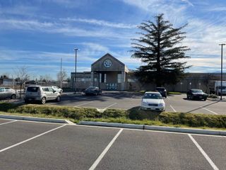 226 N Ross Lane, Medford, OR 97501