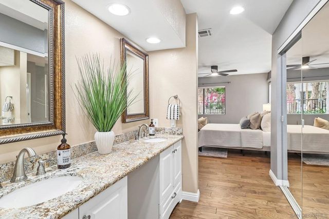 5745 Friars 73, San Diego, CA 92110