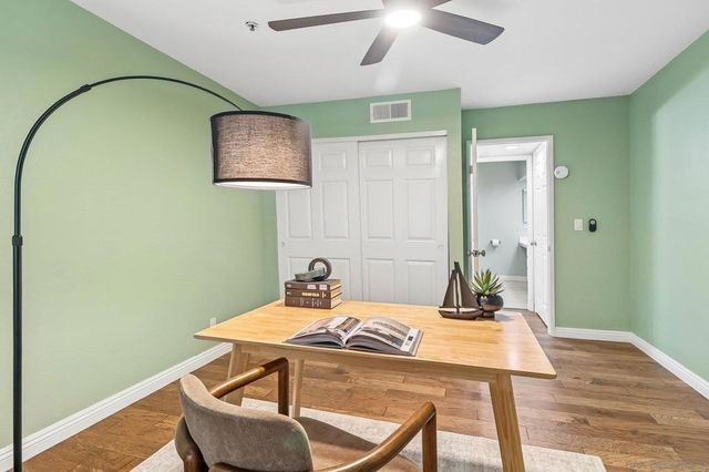 5745 Friars 73, San Diego, CA 92110