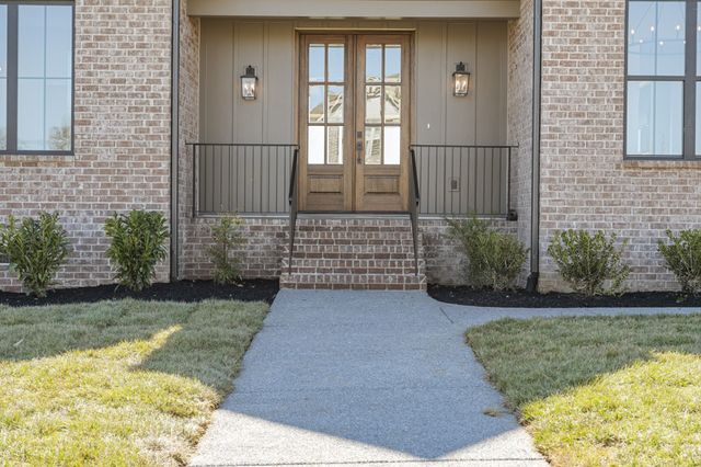 509 Brookridge Ln, Lebanon, TN 37087