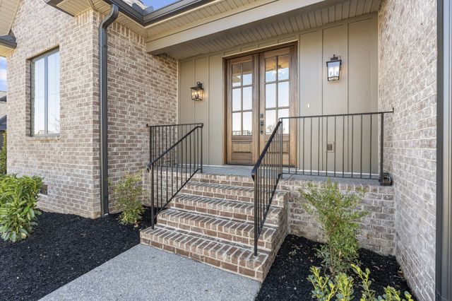 509 Brookridge Ln, Lebanon, TN 37087