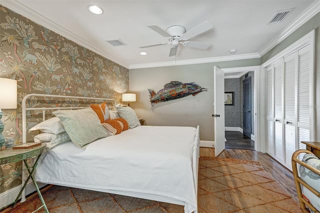 4160 39TH STREET S, St Petersburg, FL 33711