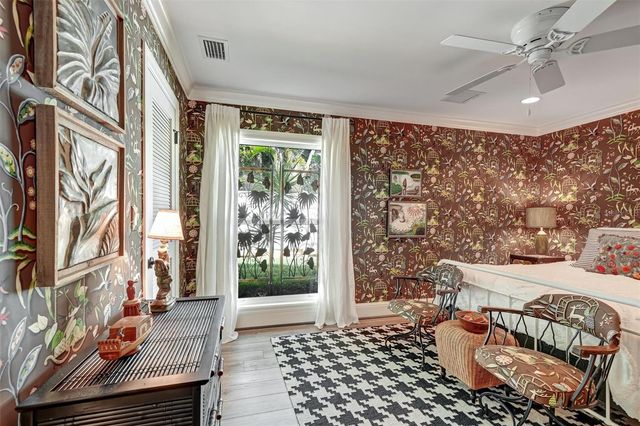 4160 39TH STREET S, St Petersburg, FL 33711