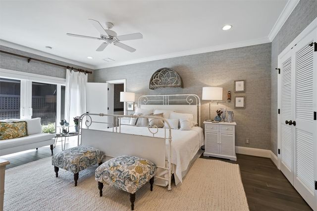 4160 39TH STREET S, St Petersburg, FL 33711