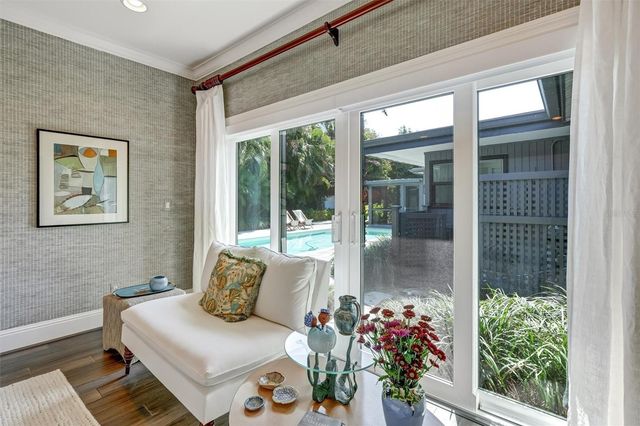 4160 39TH STREET S, St Petersburg, FL 33711