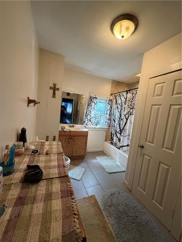 128 South 13th Street, Easton, PA 18042