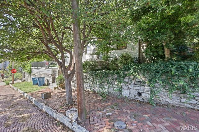508 William Street, Alton, IL 62002