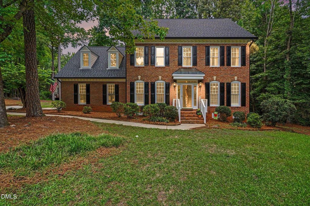 5217 Linksland Drive, Holly Springs, NC 27540