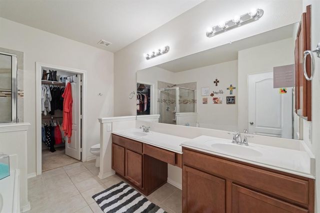 2816 Sand Dune Dr, Seabrook, TX 77586