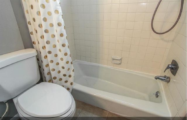 11423 Wickersham Lane, Houston, TX 77077