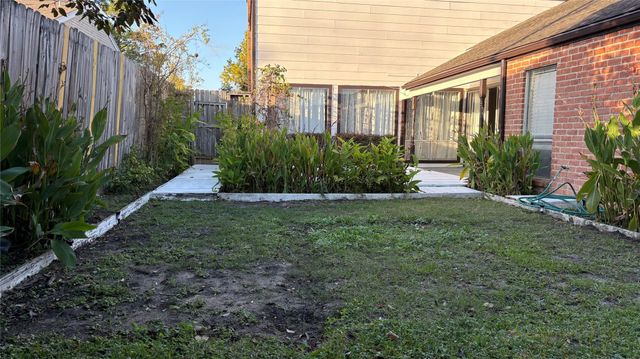 11423 Wickersham Lane, Houston, TX 77077