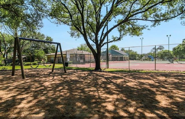 11423 Wickersham Lane, Houston, TX 77077