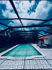 9260 SW 176th St, Palmetto Bay, FL 33157