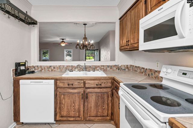 121 Wandering Brook Road, Irmo, SC 29063