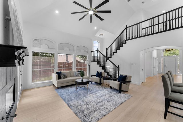 1155 Shores Boulevard, Rockwall, TX 75087