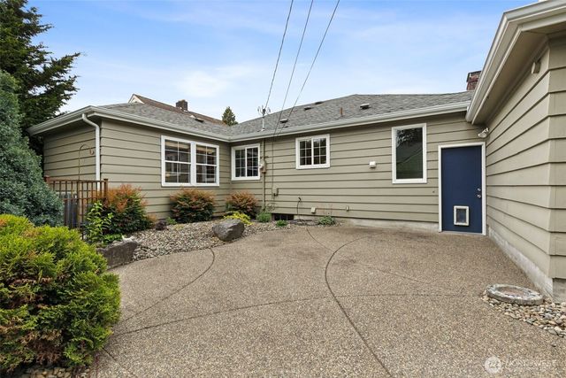 3218 Ogden Road SE, Olympia, WA 98501
