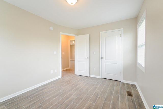 212 QUAIL HOLLOW ROAD, Warrior, AL 35180