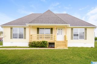 212 QUAIL HOLLOW ROAD, Warrior, AL 35180