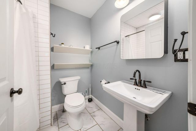 1450 Briarwood Avenue, Columbus, OH 43211