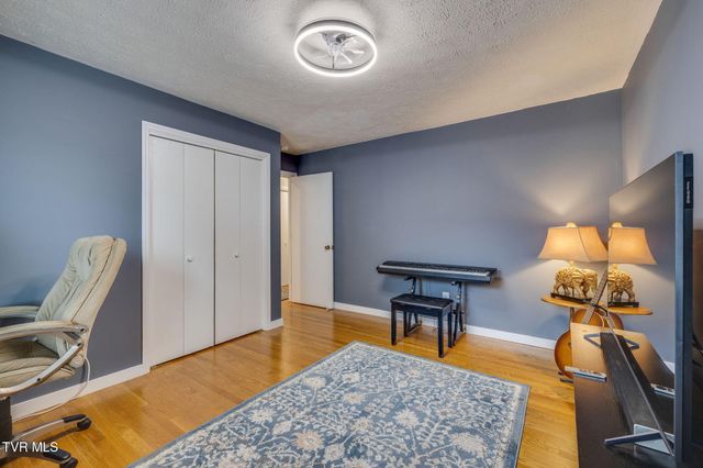 2440 Rivermont Drive, Kingsport, TN 37660