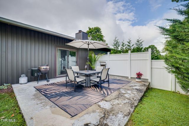 2440 Rivermont Drive, Kingsport, TN 37660