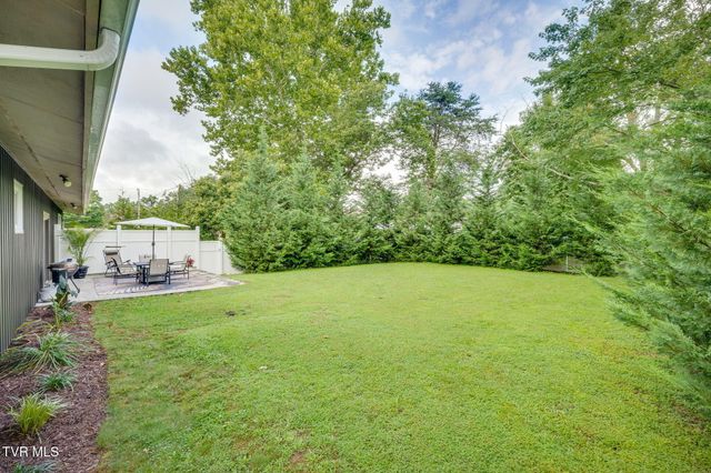 2440 Rivermont Drive, Kingsport, TN 37660