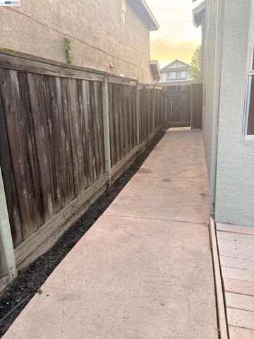 4636 Bayside Way, Oakley, CA 94561