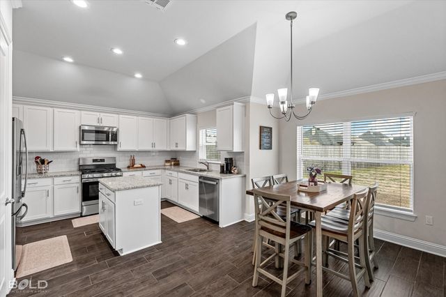 614 Aubrey Walk, Haughton, LA 71037