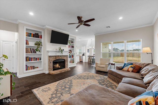 614 Aubrey Walk, Haughton, LA 71037