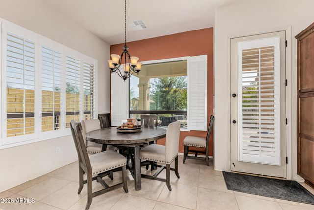 8653 E IVY Street, Mesa, AZ 85207