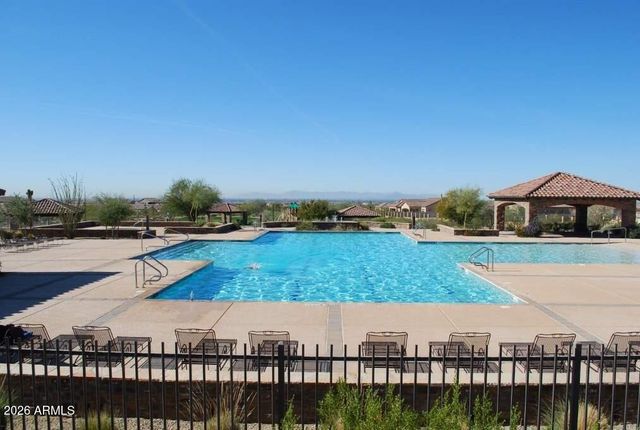 8653 E IVY Street, Mesa, AZ 85207